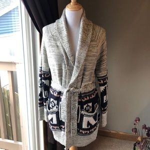 Cardigan sweater